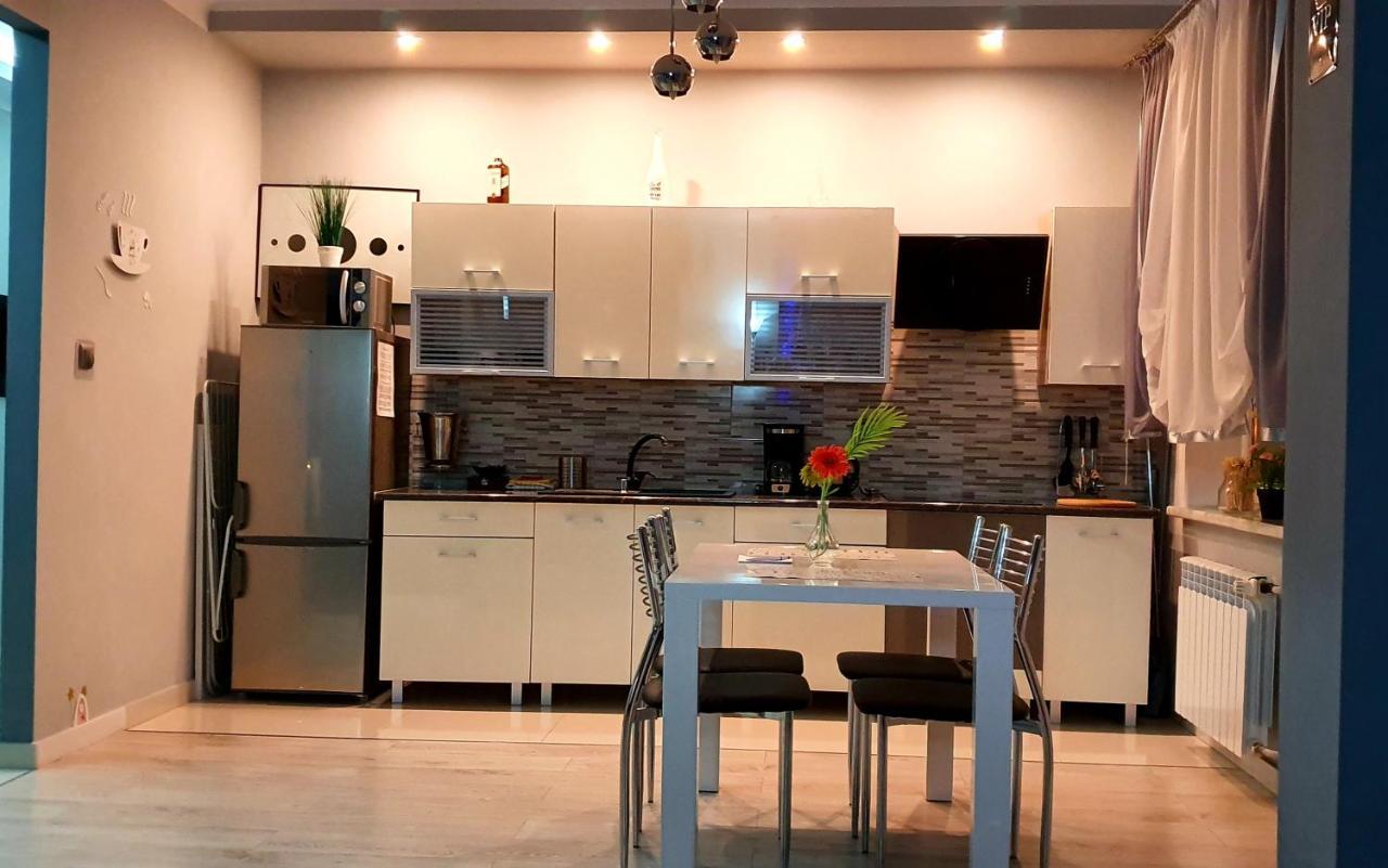 Apartamenty Sofija Deluxe Centrum Zielona Gora  Bagian luar foto