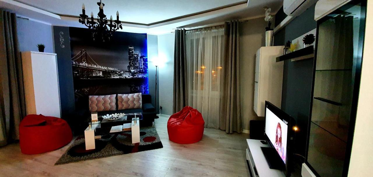 Apartamenty Sofija Deluxe Centrum Zielona Gora  Bagian luar foto