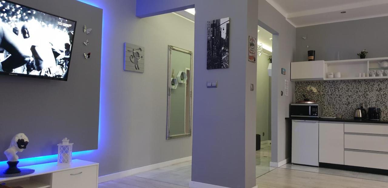 Apartamenty Sofija Deluxe Centrum Zielona Gora  Bagian luar foto