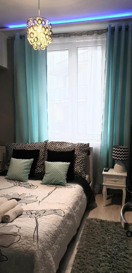 Apartamenty Sofija Deluxe Centrum Zielona Gora  Bagian luar foto