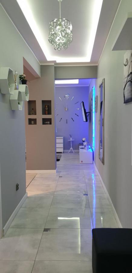 Apartamenty Sofija Deluxe Centrum Zielona Gora  Bagian luar foto